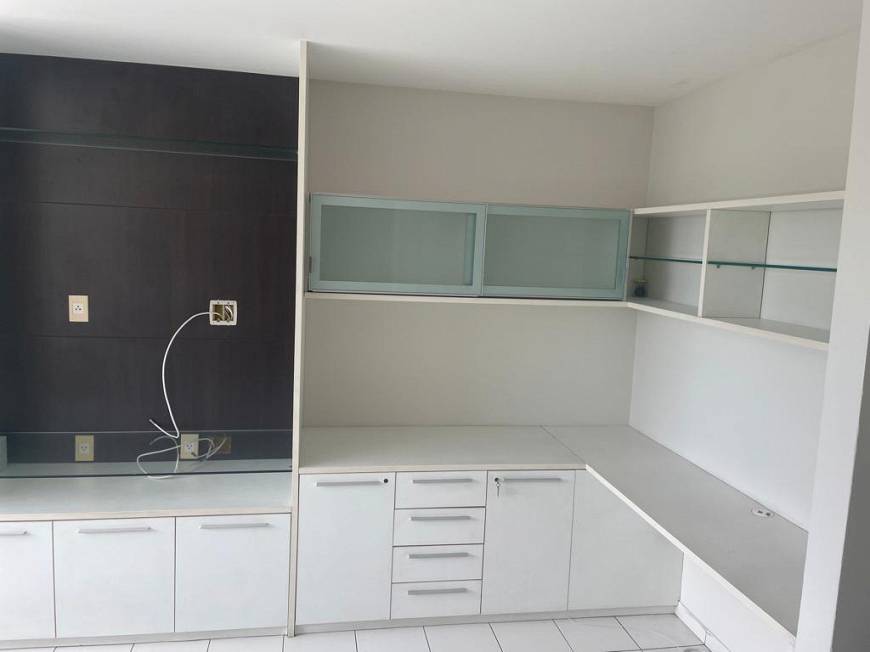 Foto 5 de Apartamento com 4 Quartos à venda, 205m² em Parnamirim, Recife