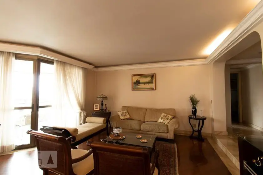 Foto 1 de Apartamento com 4 Quartos para alugar, 208m² em Santana, São Paulo