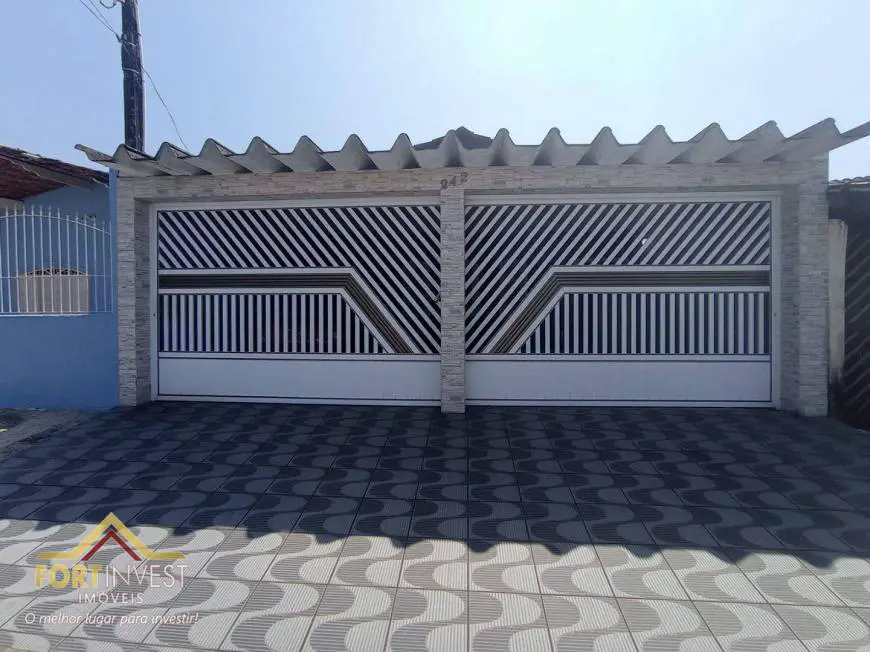 Foto 1 de Casa com 2 Quartos à venda, 155m² em Vilamar, Praia Grande