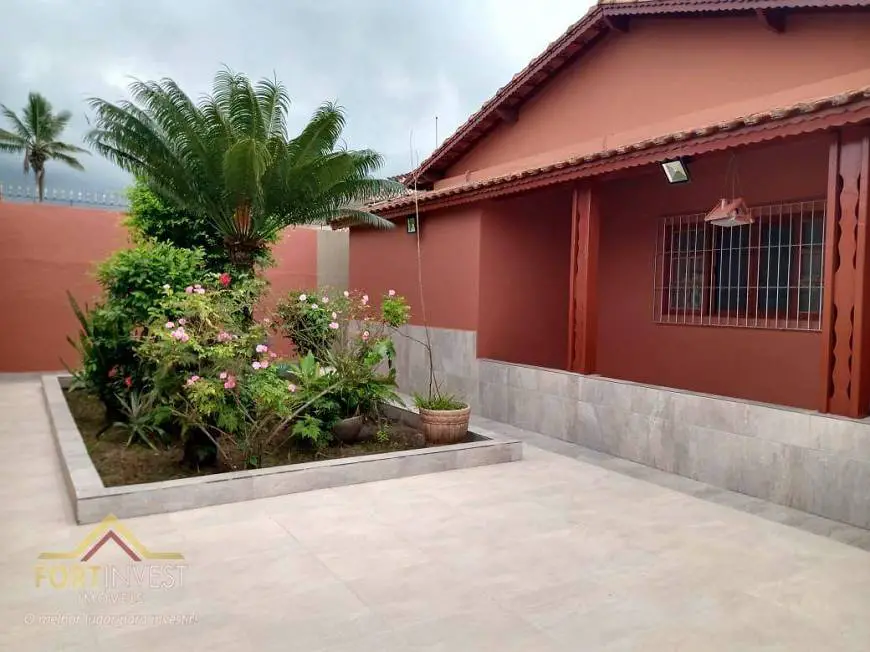 Foto 4 de Casa com 2 Quartos à venda, 185m² em Vilamar, Praia Grande