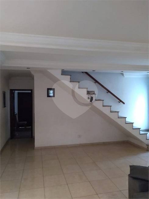 Foto 1 de Casa com 3 Quartos à venda, 193m² em Vila Galvão, Guarulhos