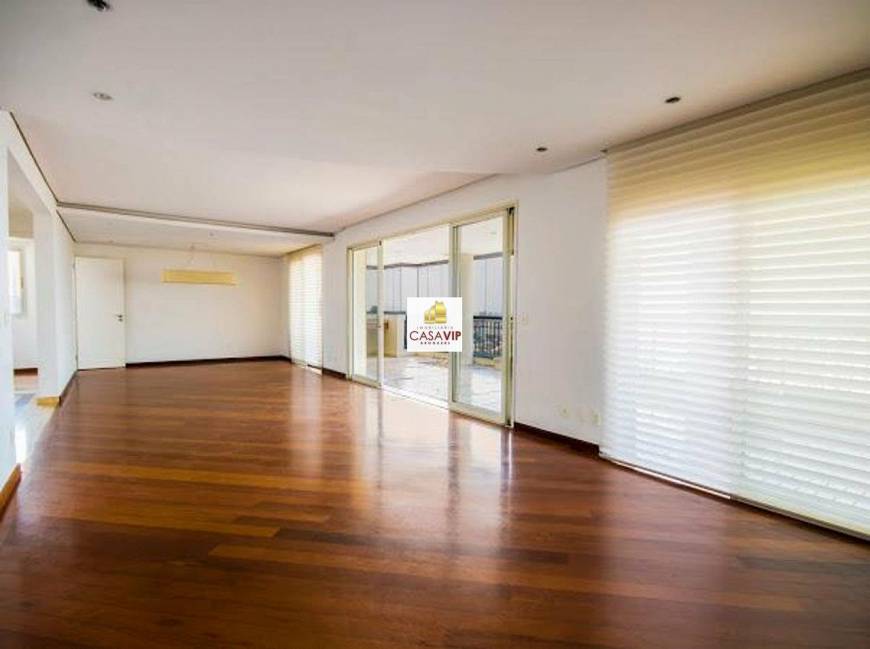 Foto 1 de Apartamento com 2 Quartos à venda, 213m² em Sumaré, São Paulo