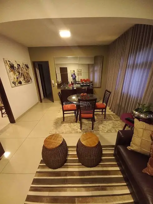 Foto 2 de Apartamento com 3 Quartos à venda, 107m² em Colégio Batista, Belo Horizonte