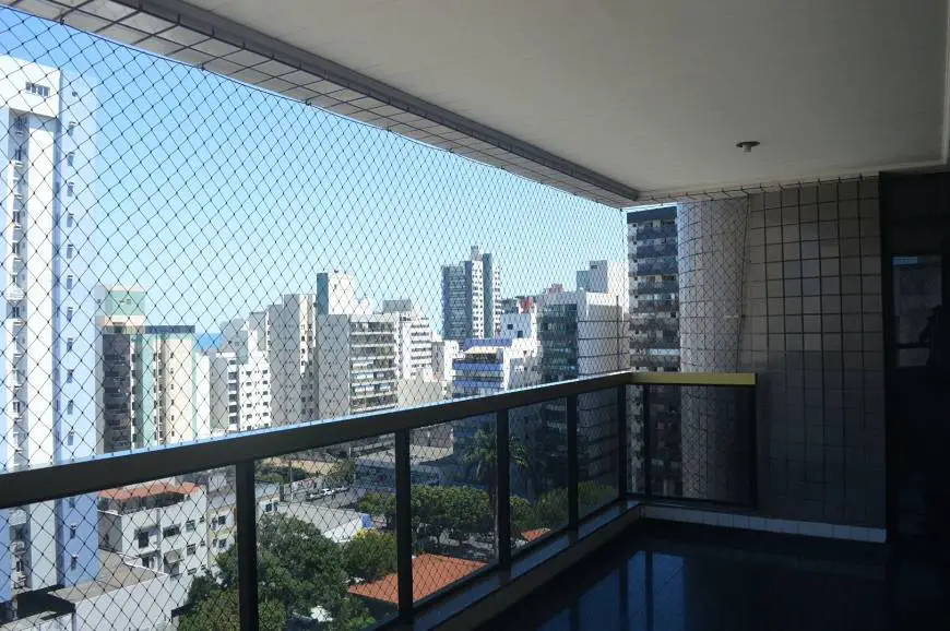 Foto 3 de Apartamento com 4 Quartos à venda, 235m² em Praia da Costa, Vila Velha