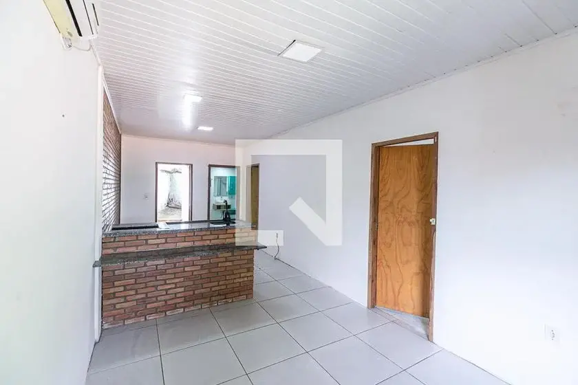 Foto 1 de Casa com 2 Quartos para alugar, 59m² em Belém Novo, Porto Alegre