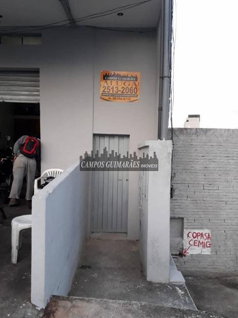Foto 2 de Casa com 2 Quartos para alugar, 63m² em Palmeiras, Belo Horizonte