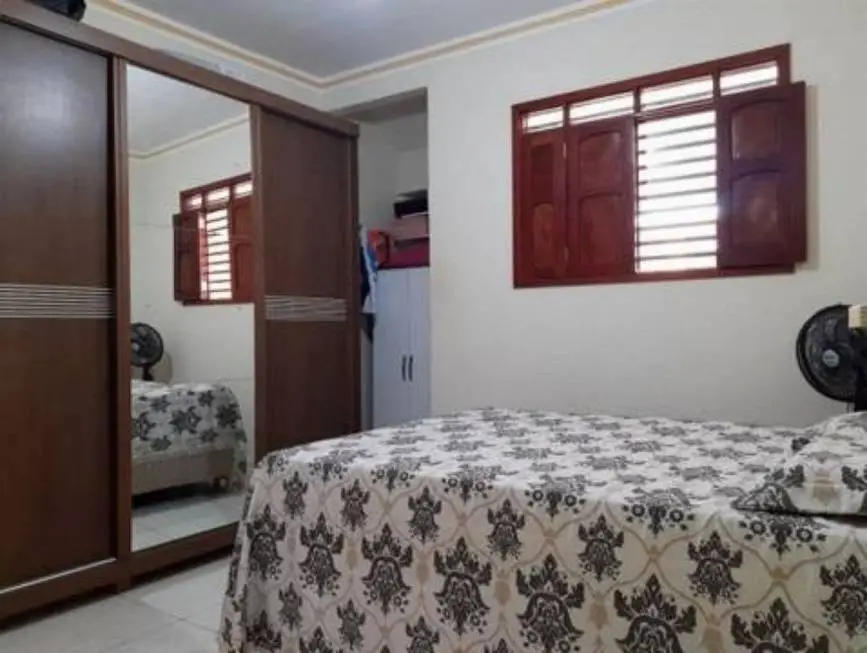 Foto 2 de Casa com 3 Quartos à venda, 50m² em Marambaia, Belém