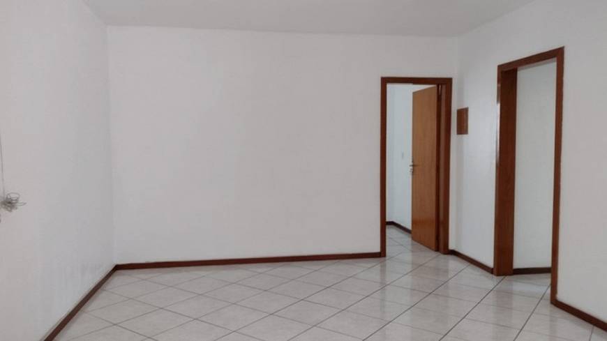Foto 5 de Casa com 3 Quartos para alugar, 130m² em Scharlau, São Leopoldo