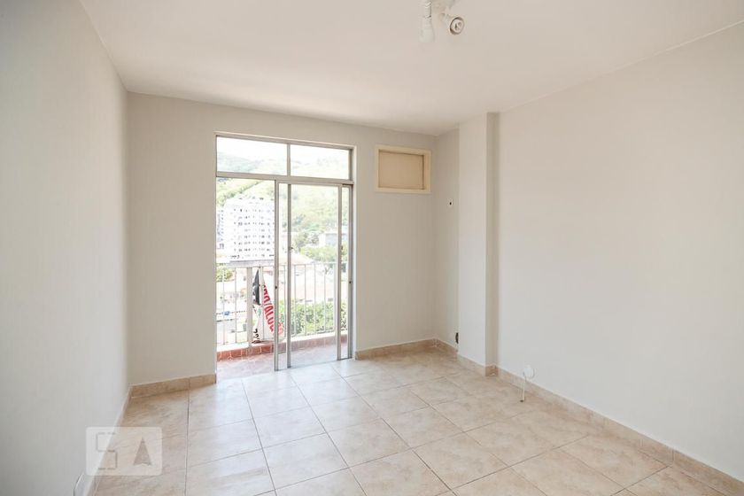 Foto 1 de Apartamento com 1 Quarto para alugar, 70m² em Engenho Novo, Rio de Janeiro