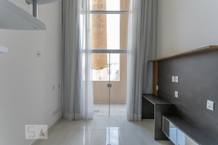 Foto 1 de Apartamento com 1 Quarto para alugar, 34m² em Pompeia, São Paulo