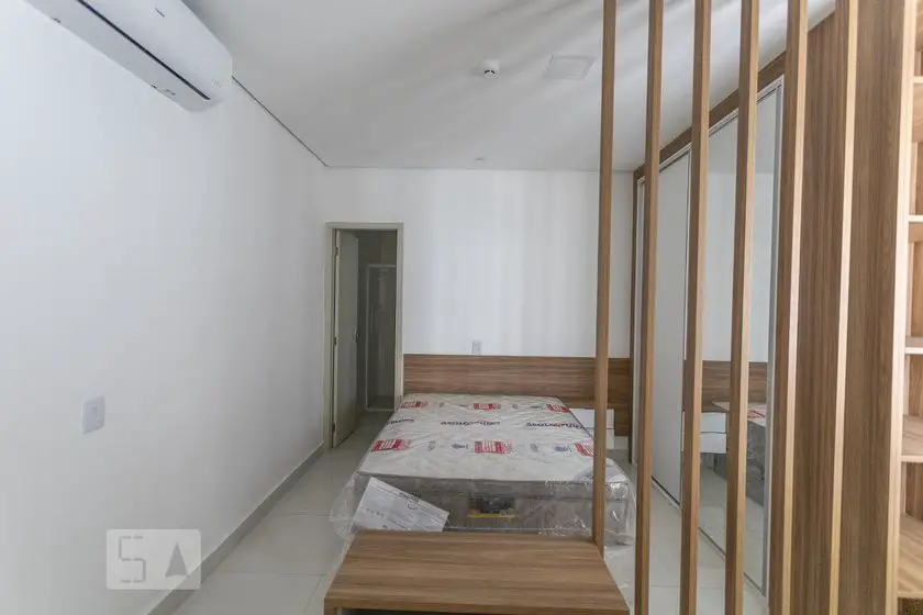 Foto 1 de Apartamento com 1 Quarto para alugar, 40m² em Pompeia, São Paulo