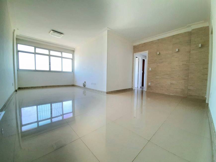 Foto 1 de Apartamento com 3 Quartos à venda, 140m² em Centro, Vitória