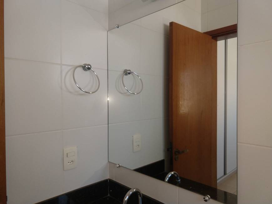 Foto 5 de Apartamento com 3 Quartos para alugar, 90m² em Patrimônio, Uberlândia
