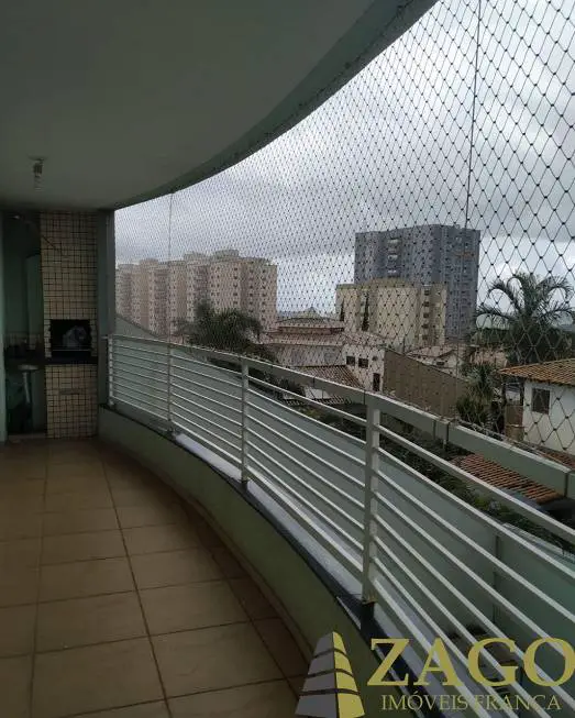 Foto 1 de Apartamento com 3 Quartos à venda, 100m² em Residencial Paraiso, Franca