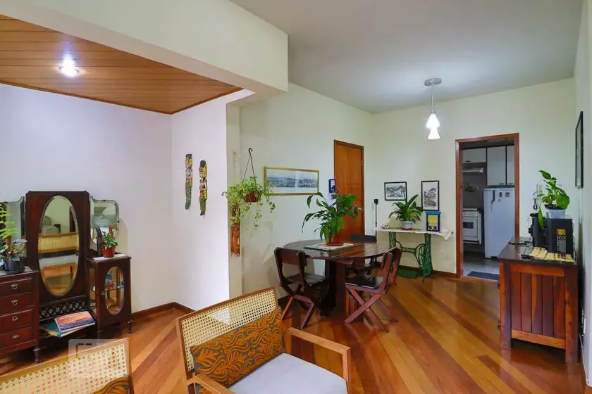 Foto 3 de Apartamento com 3 Quartos para alugar, 80m² em Sion, Belo Horizonte