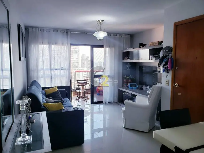 Foto 1 de Apartamento com 3 Quartos para alugar, 78m² em Sumaré, São Paulo