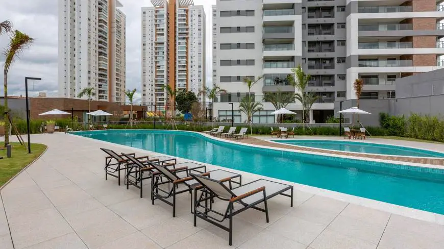 Foto 2 de Apartamento com 4 Quartos à venda, 125m² em Taquaral, Campinas