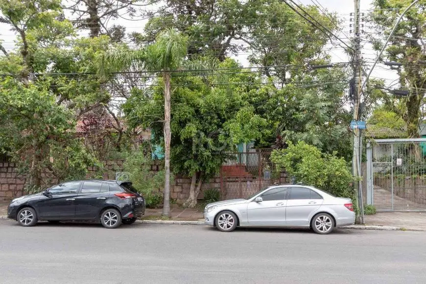 Foto 2 de Casa com 4 Quartos à venda, 200m² em Tristeza, Porto Alegre