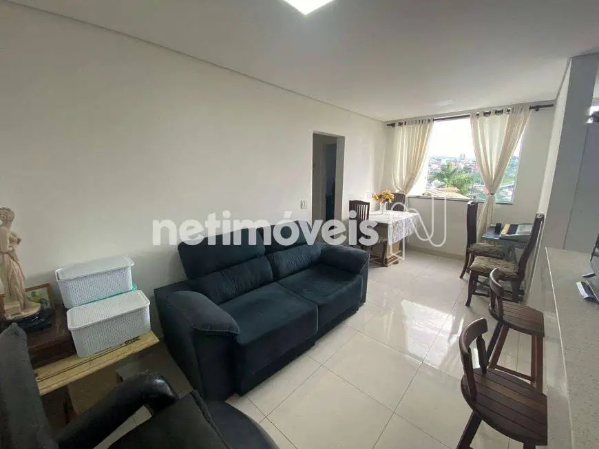 Foto 2 de Apartamento com 2 Quartos à venda, 55m² em Fernão Dias, Belo Horizonte