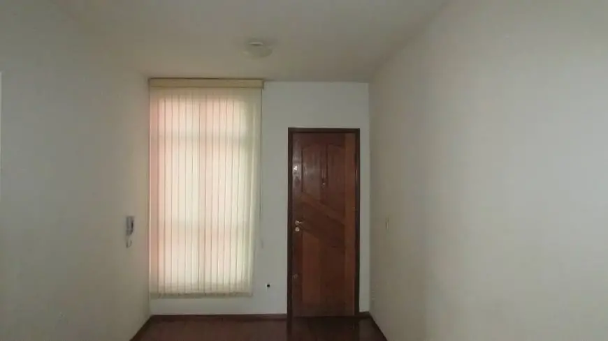 Foto 1 de Apartamento com 2 Quartos para alugar, 66m² em Sagrada Família, Belo Horizonte