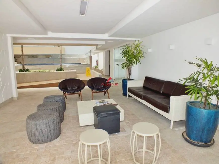 Foto 3 de Apartamento com 2 Quartos à venda, 131m² em Tambaú, João Pessoa
