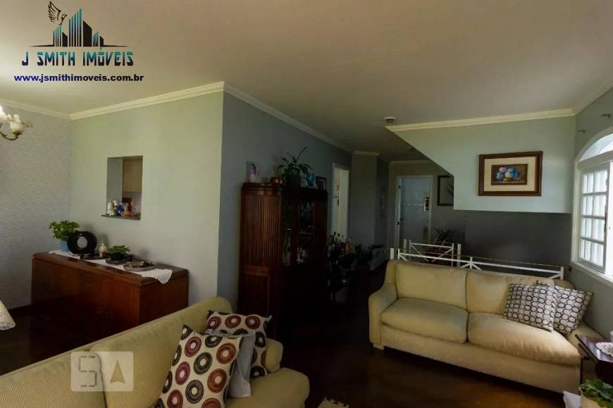 Foto 1 de Casa de Condomínio com 4 Quartos para alugar, 178m² em Granja Viana, Cotia