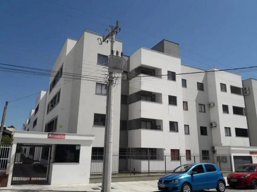 Foto 1 de Apartamento com 2 Quartos para alugar, 57m² em Coloninha, Araranguá