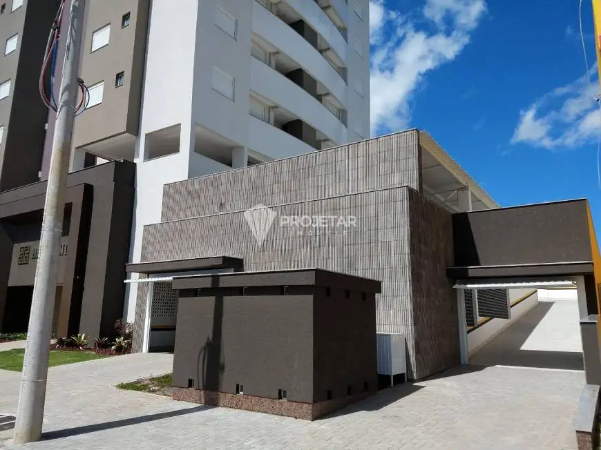 Foto 4 de Apartamento com 3 Quartos para alugar, 72m² em Coloninha, Araranguá