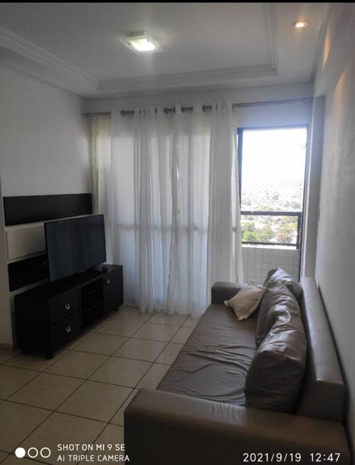 Foto 1 de Apartamento com 3 Quartos para alugar, 69m² em Rosarinho, Recife