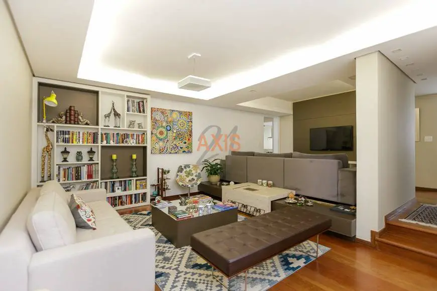 Foto 1 de Apartamento com 4 Quartos à venda, 177m² em Juvevê, Curitiba