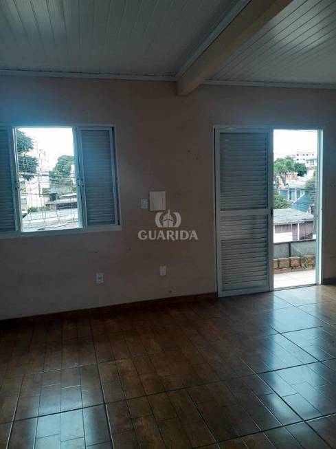 Foto 3 de Casa com 1 Quarto para alugar, 65m² em Rubem Berta, Porto Alegre