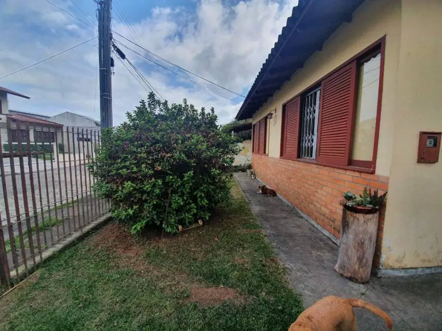 Foto 1 de Casa com 3 Quartos à venda, 95m² em Santa Mônica, Florianópolis