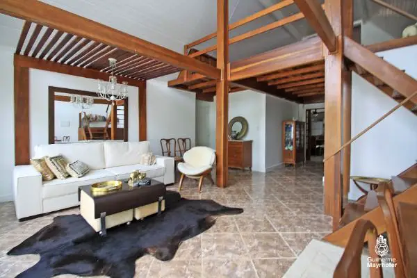 Foto 2 de Casa com 4 Quartos à venda, 350m² em Guarujá, Porto Alegre