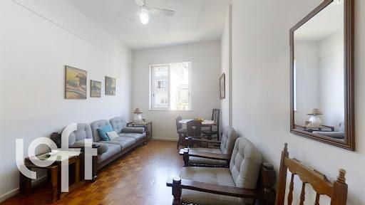 Foto 2 de Apartamento com 1 Quarto à venda, 32m² em Leme, Rio de Janeiro