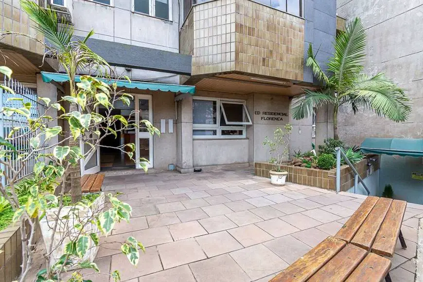 Foto 2 de Apartamento com 1 Quarto à venda, 51m² em Vila Veranópolis, Cachoeirinha