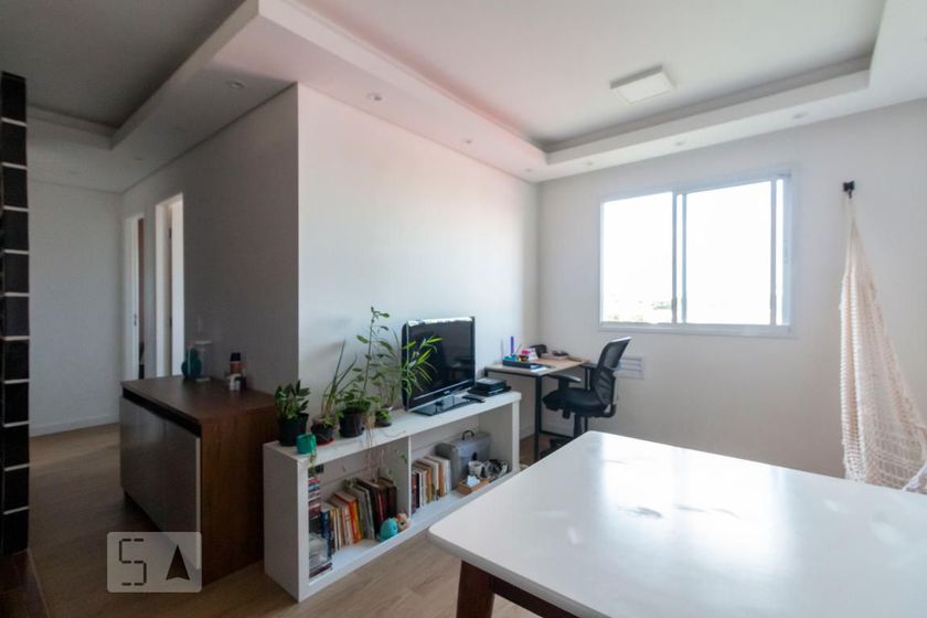 Foto 1 de Apartamento com 2 Quartos à venda, 40m² em Conjunto Residencial José Bonifácio, São Paulo