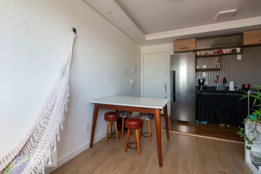 Foto 4 de Apartamento com 2 Quartos à venda, 40m² em Conjunto Residencial José Bonifácio, São Paulo