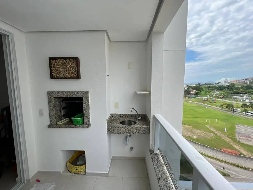 Foto 1 de Apartamento com 2 Quartos à venda, 66m² em Estreito, Florianópolis