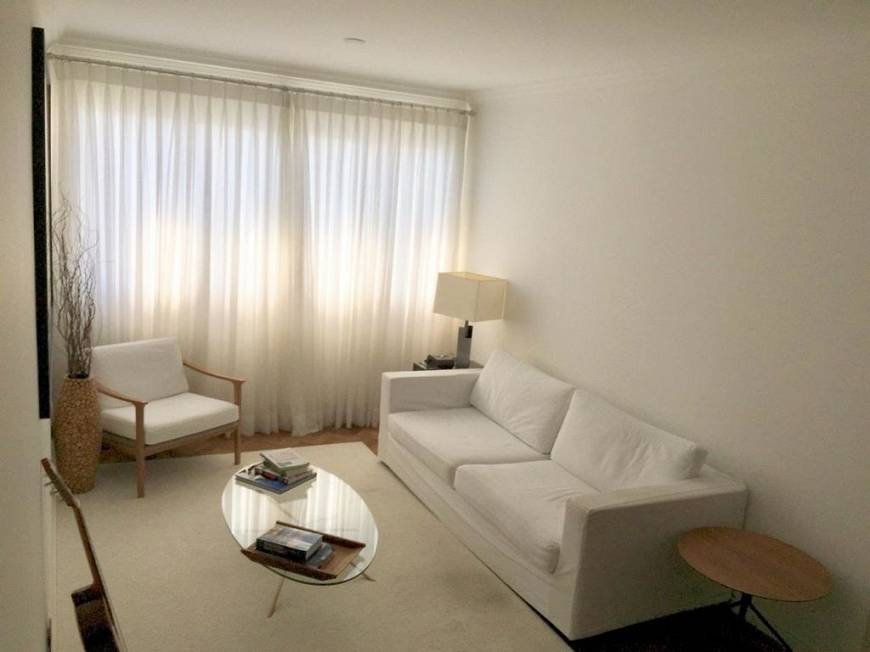 Foto 1 de Apartamento com 2 Quartos para alugar, 100m² em Moema, São Paulo