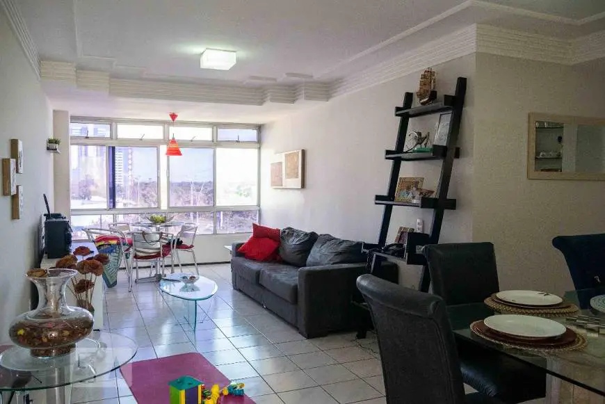 Foto 1 de Apartamento com 3 Quartos para alugar, 115m² em Cocó, Fortaleza