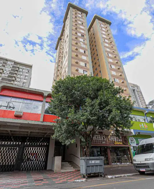 Foto 1 de Apartamento com 3 Quartos para alugar, 80m² em Zona 01, Maringá