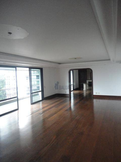 Foto 3 de Apartamento com 4 Quartos para alugar, 360m² em Alto Da Boa Vista, São Paulo