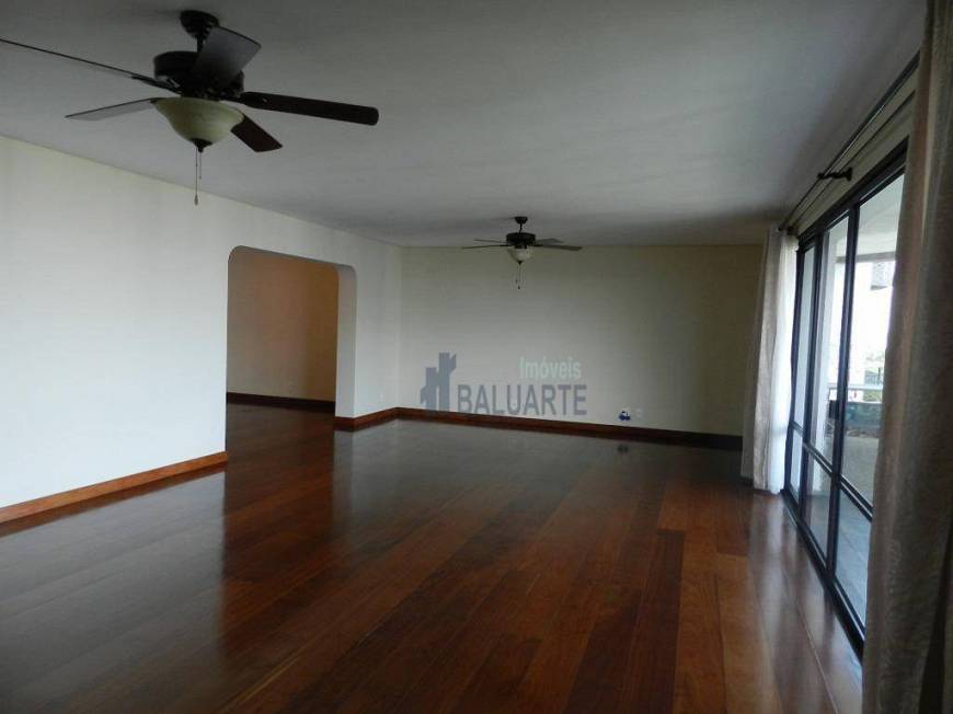 Foto 2 de Apartamento com 4 Quartos para alugar, 360m² em Alto Da Boa Vista, São Paulo