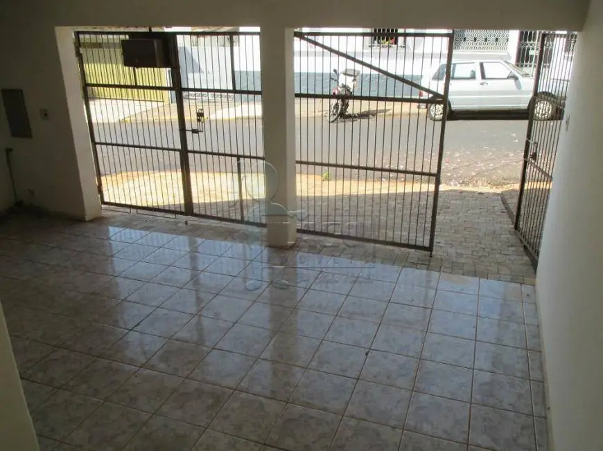 Foto 2 de Casa com 3 Quartos para alugar, 119m² em Jardim América, Ribeirão Preto