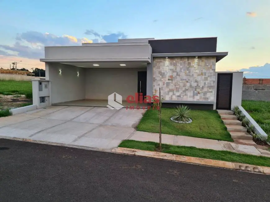 Foto 1 de Casa de Condomínio com 3 Quartos para alugar, 180m² em Residencial Villa de Leon, Piratininga