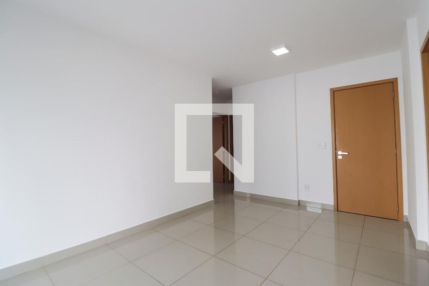 Foto 2 de Apartamento com 3 Quartos para alugar, 75m² em Jardim Goiás, Goiânia