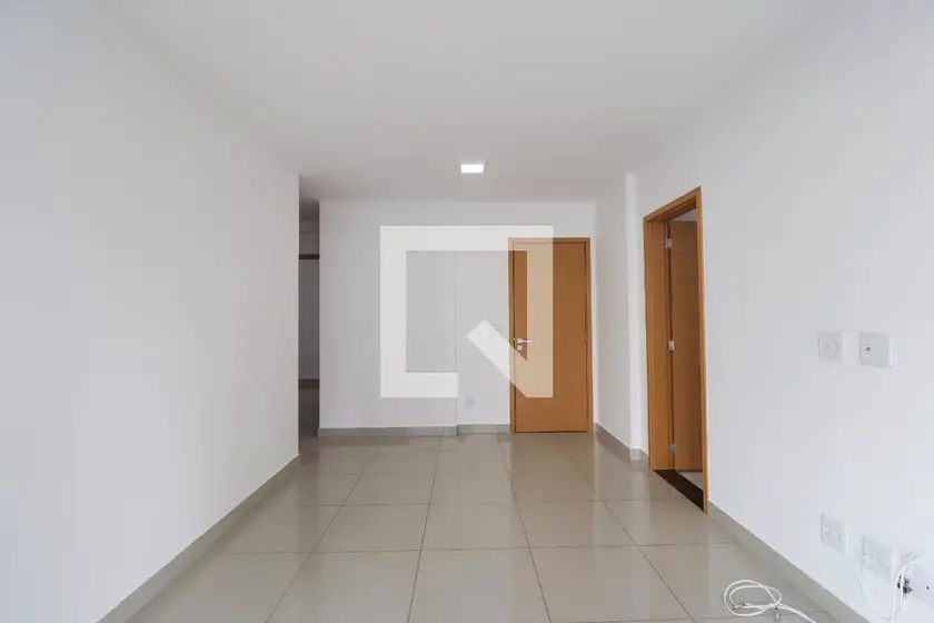 Foto 4 de Apartamento com 3 Quartos para alugar, 75m² em Jardim Goiás, Goiânia