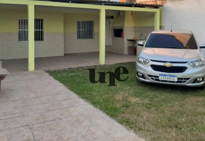 Foto 1 de Casa com 2 Quartos à venda, 200m² em Cassino, Rio Grande