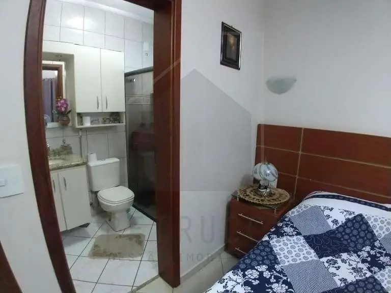 Foto 5 de Casa de Condomínio com 4 Quartos à venda, 250m² em Santa Cruz, Valinhos