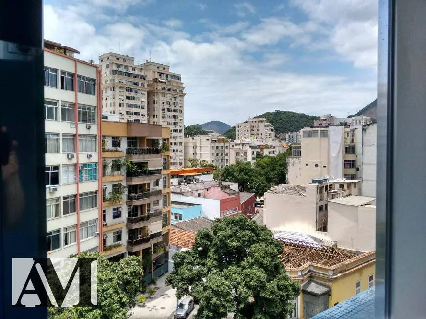 Foto 1 de Apartamento com 1 Quarto à venda, 41m² em Laranjeiras, Rio de Janeiro